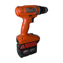 Load image into Gallery viewer, Milwaukee 18V to Black and Decker 18V Ni-Cd Battery Adapter