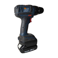 Load image into Gallery viewer, Makita 18V to Bosch (Blue) 18V Battery Adapter
