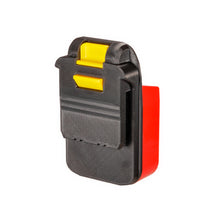 Charger l&#39;image dans la galerie, Adaptateur de batterie Milwaukee 18V vers Chicago Electric 18V
