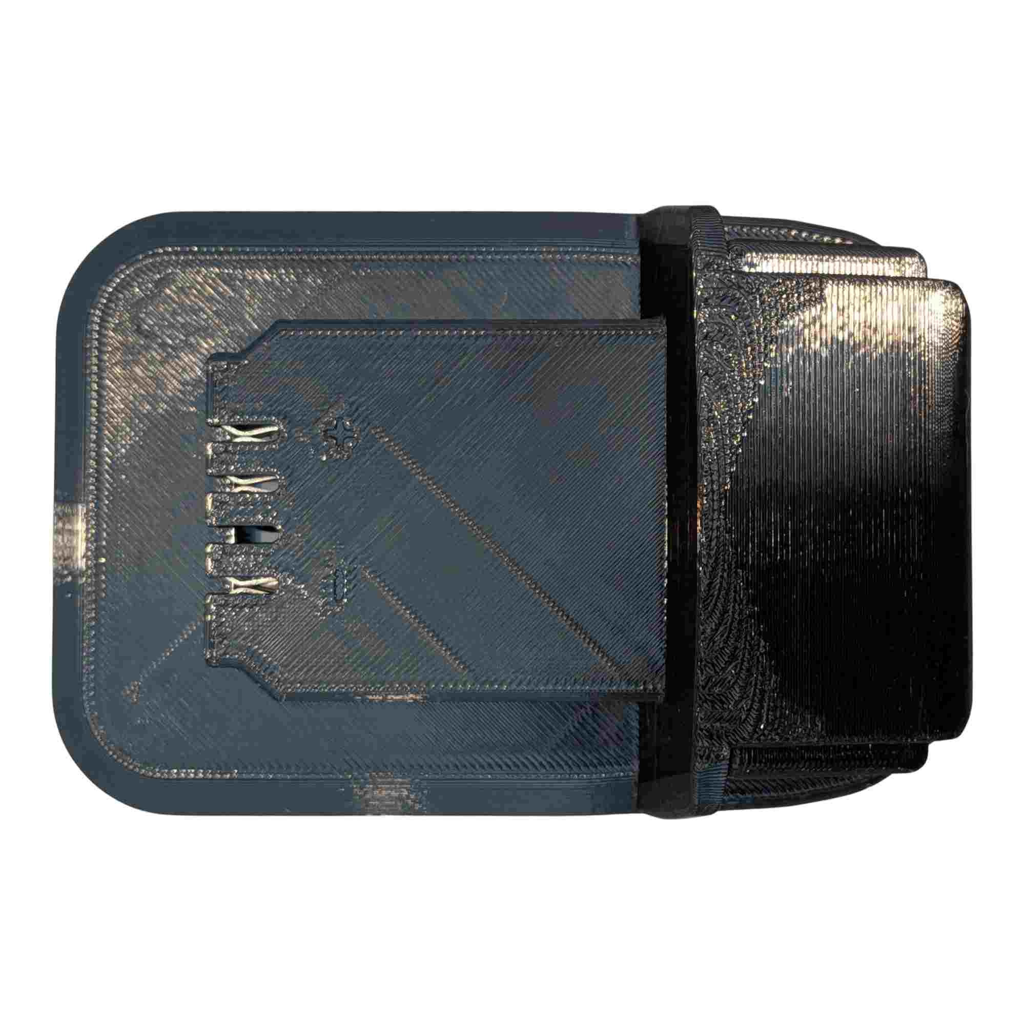 Milwaukee M18 to Earthquake 20V XT battery adapter - Earthquake tool-side connection in plan view