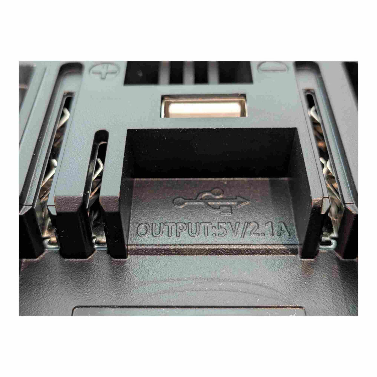 Ryobi 18V to Makita 18V Battery Adapter